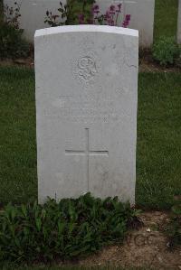 Wancourt British Cemetery - Watson, Robert